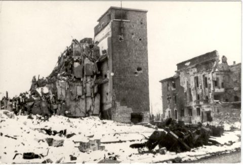 Poznań 1945  na fotografiach  Zbigniewa Zielonackiego – pocztówka 16 z 67