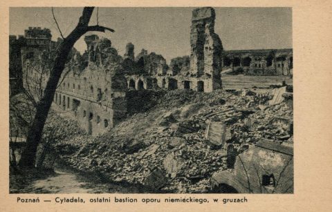 Poznań 1945  na fotografiach  Zbigniewa Zielonackiego – pocztówka 37 z 67